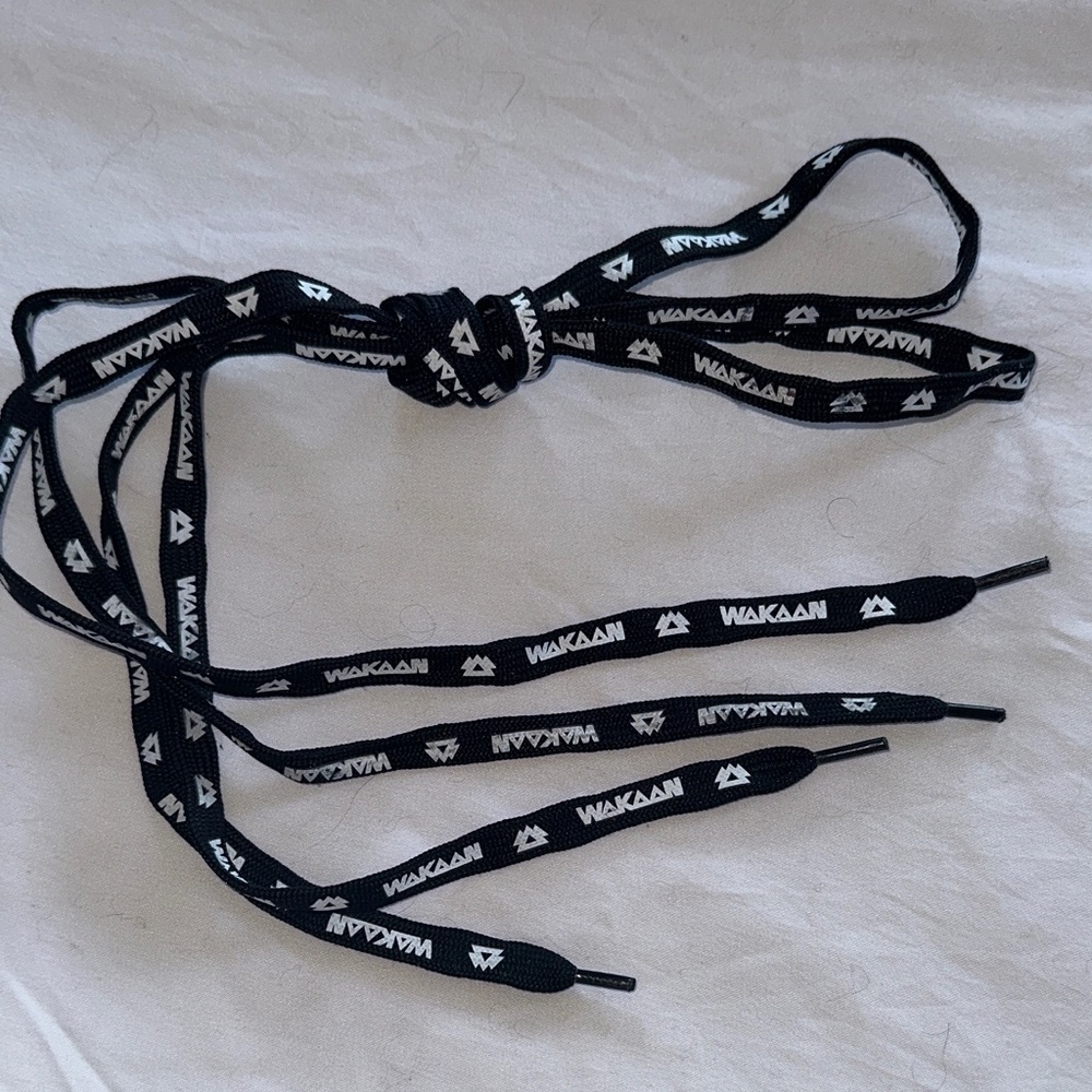 Wakaan Black Shoelaces